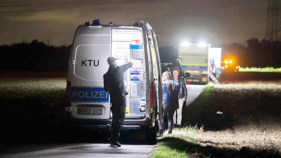 An einem Umspannwerk in Dormagen wurde ein verdächtiger Gegenstand gefunden. Foto: Alexander Franz/dpa
