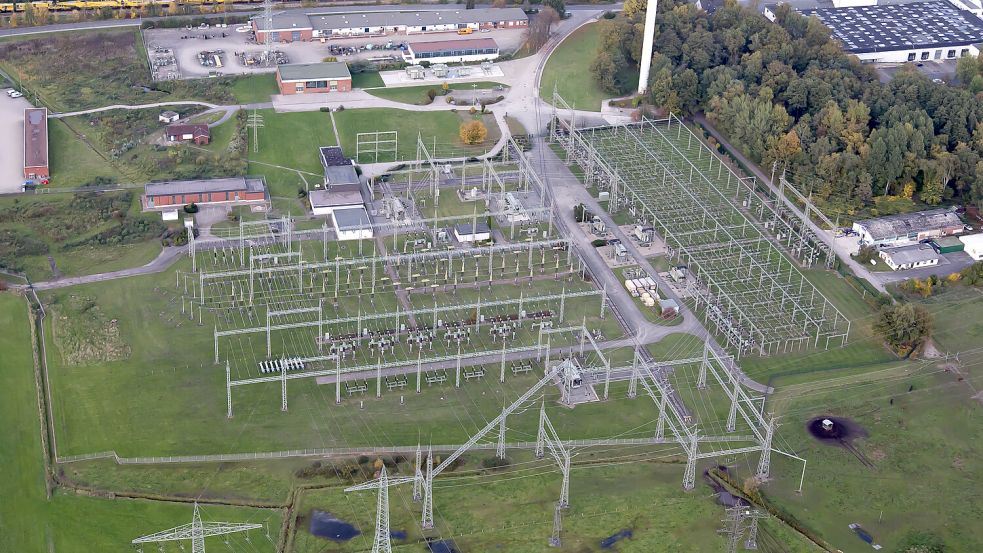 Im Osnabrücker Land gibt es mehrere Umspannwerke. Hier eine Anlage des Betreibers Amprion in Lüstringen. Foto: Gert Westdörp