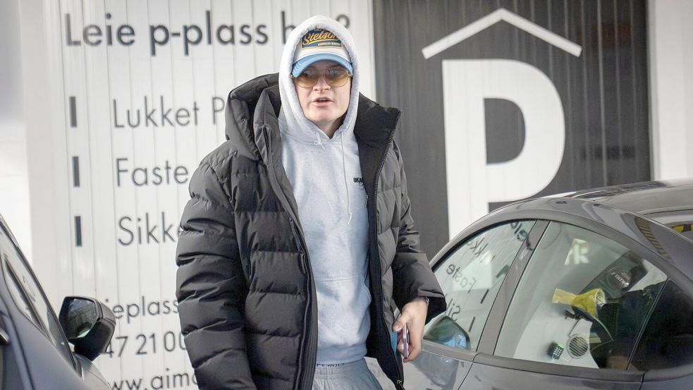 Marius Borg Høiby darf beim Begräbnis von König Harald V. dabei sein. (Archivbild) Foto: Heiko Junge/NTB Scanpix/AP/dpa