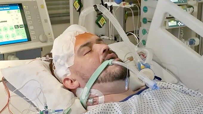 Stefan Teichmann befindet sich seit der Operation im Februar im Krankenhaus. Bald wird er entlassen. Foto: Heidrun Teichmann