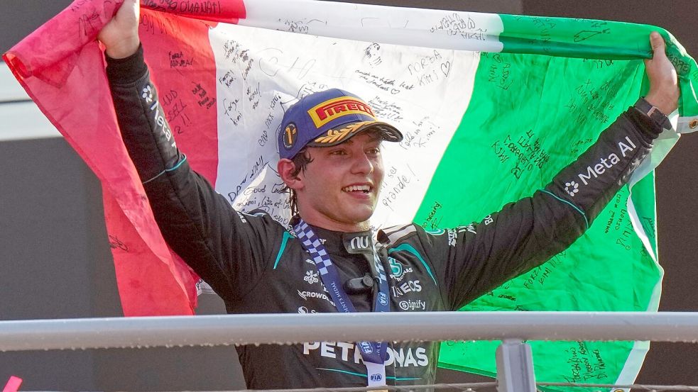 Kimi Antonelli raste mit einer irren Aufholjagd zum Heimsieg. Foto: Luca Bruno