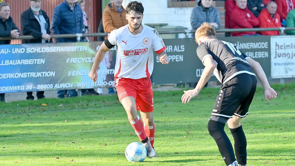 Tom Böhling hat am Samstag sein Comeback für den SV Großefehn gegeben. Foto: Heiner Steenhoff