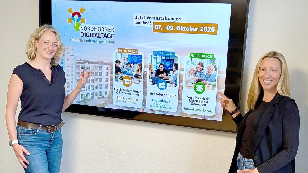 Katrin Sepp (links) und Katharina Elskamp von der Wirtschaftsförderung der Stadt Nordhorn laden zu den Digitaltagen ein. Foto: Stadt Nordhorn