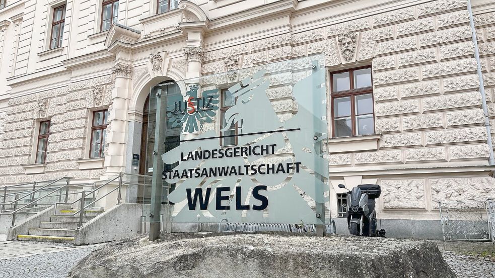 Noch ist das Ausmaß des Falles unklar. (Archivbild) Foto: Albert Otti/dpa