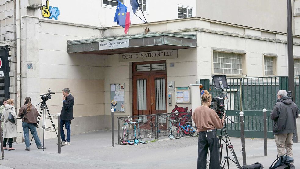 Wegen Fällen möglicher sexueller und körperlicher Gewalt an Kindergärten und Grundschulen laufen in Paris etwa 235 Ermittlungsverfahren (Archivbild). Foto: Dimitar Dilkoff/AFP/dpa
