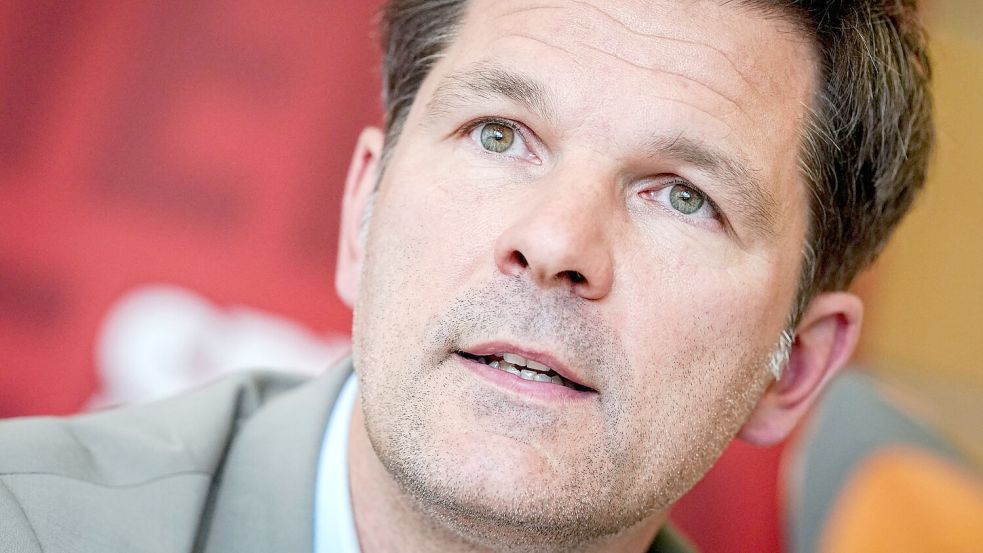 Die Berliner SPD holte ihren Spitzenkandidaten Steffen Krach aus Hannover in die Hauptstadt. Foto: Kay Nietfeld/dpa