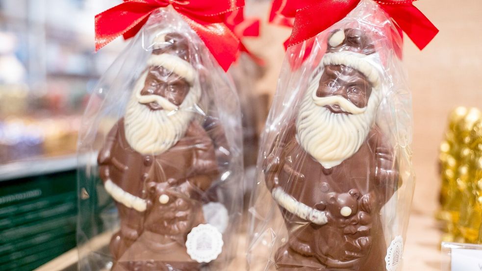Schoko-Weihnachtsmänner werden nicht zu Osterhasen umgeschmolzen, weil das laut Verband weder erlaubt noch wirtschaftlich sinnvoll ist. (Symbolbild) Foto: Alicia Windzio