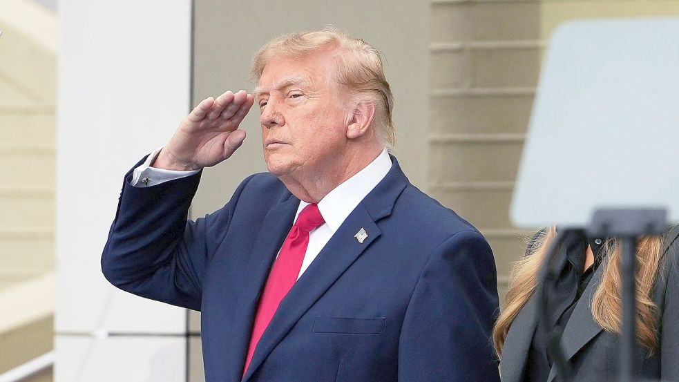US-Präsident Trump gedenkt den Opfern der Terroranschläge vom 11. September 2001. Foto: Mark Schiefelbein