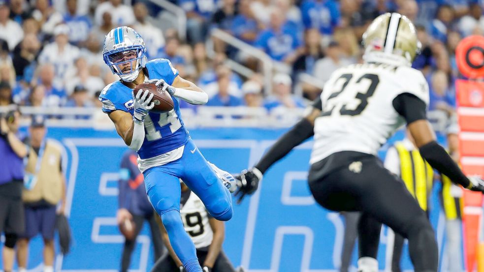 St. Brown (links) erzielte im ersten Saisonspiel zwei Touchdowns für die Lions. Foto: Rey Del Rio