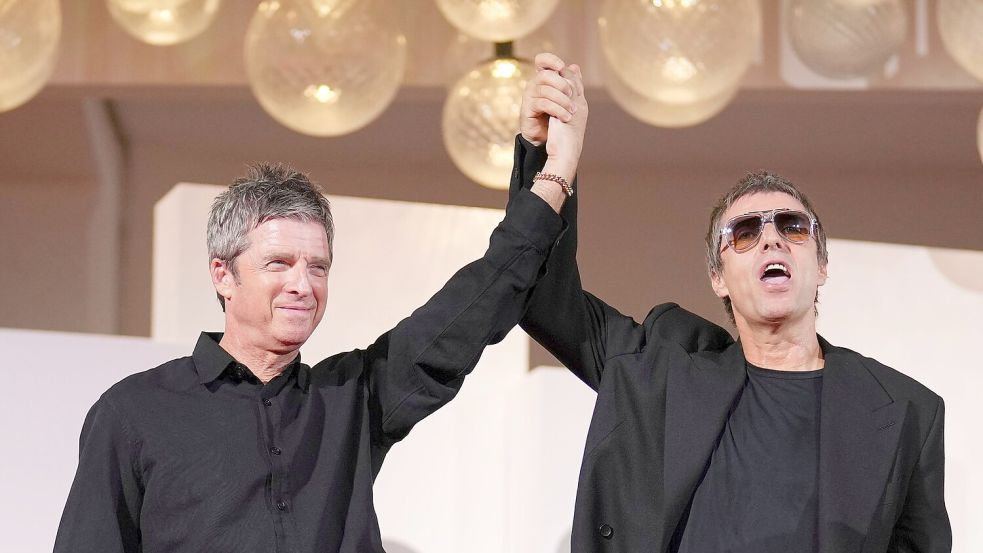 Wer Liam und Noel Hand in Hand sehen will, muss auch ein bisschen Glück haben. (Archivbild) Foto: Alessandra Tarantino