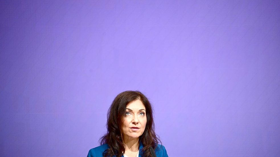 Die Wirtschaftsministerin bringt Direktzahlungen für Geringverdiener ins Spiel. Foto: Sebastian Gollnow/dpa