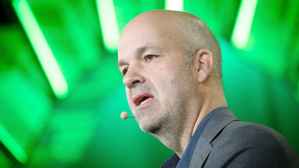 Marcel Fratzscher vom Deutschen Institut für Wirtschaftsforschung (DIW) glaubt nicht an die Wirksamkeit der Spritentlastungspläne. Foto: dpa/Bernd von Jutrczenka