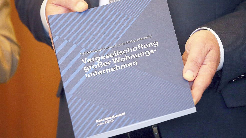 Nach dem Volksentscheid prüfte eine Expertenkommission die Verfassungskonformität einer Vergesellschaftung. (Archivbild) Foto: Wolfgang Kumm/dpa