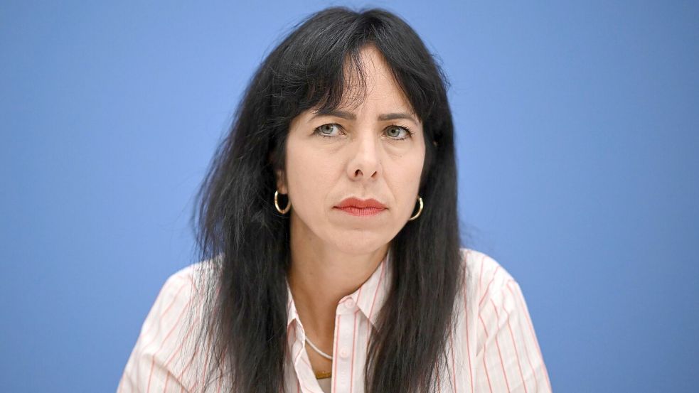 Elif Eralp muss vor Gesprächen mit möglichen Koalitionspartnern noch einiges klären. Foto: Britta Pedersen/dpa