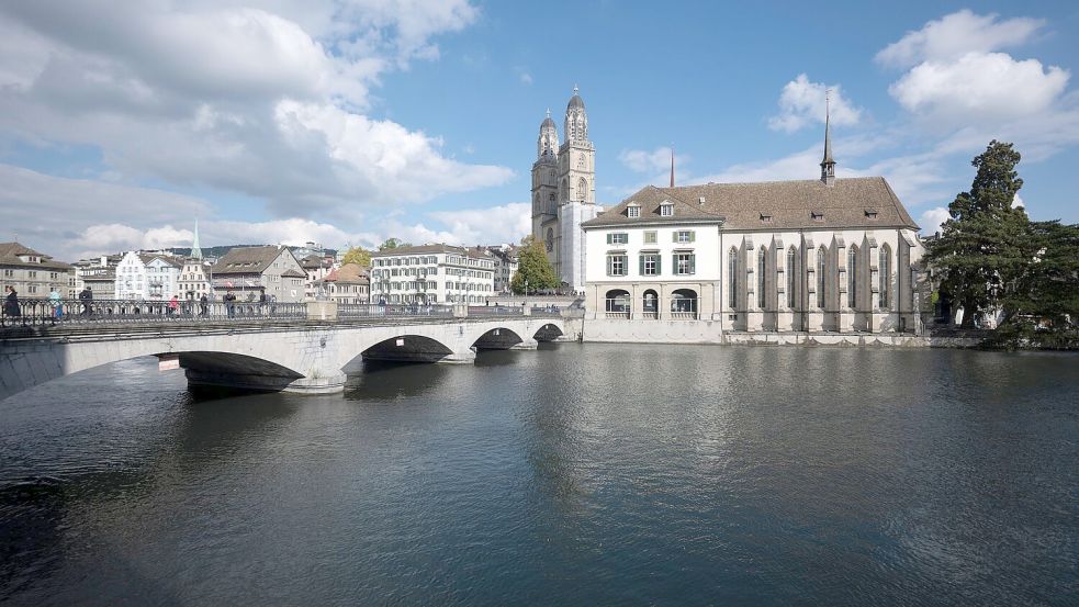 In Zürich ist das Risiko einer Immobilienblase aktuell am höchsten (Archivbild) Foto: Marijan Murat/dpa