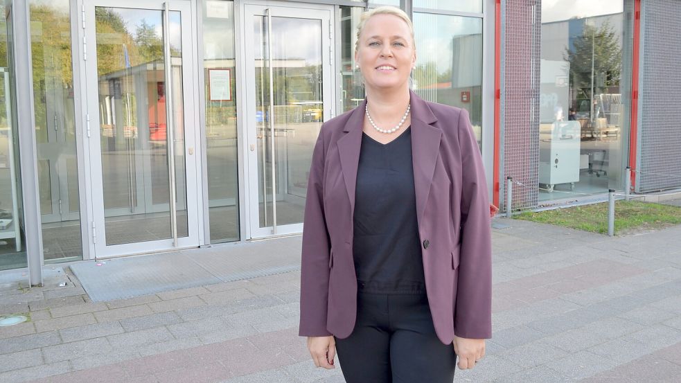 Seit 1. August ist Maren Steinert die Schulleiterin des Saterländer Laurentius-Siemer-Gymnasiums in Ramsloh. Die 45-Jährige war zuvor drei Jahre lang als Koordinatorin an der Schule tätig. Foto: Astrid Fertig