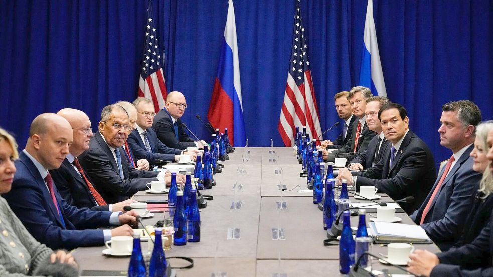 Am Rande der Generalversammlung kam Rubio auch mit seinem russischen Amtskollegen Lawrow zusammen. Foto: Yuki Iwamura/AP/dpa