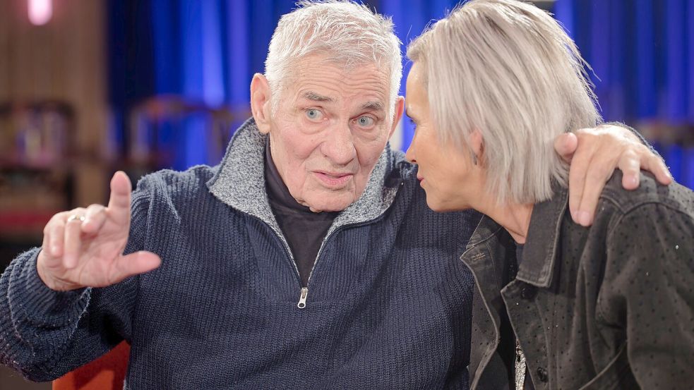 Heinz Hoenig und Annika Kärsten-Hoenig haben Kinder im Alter von fünf und drei Jahren. Foto: dpa/Henning Kaiser