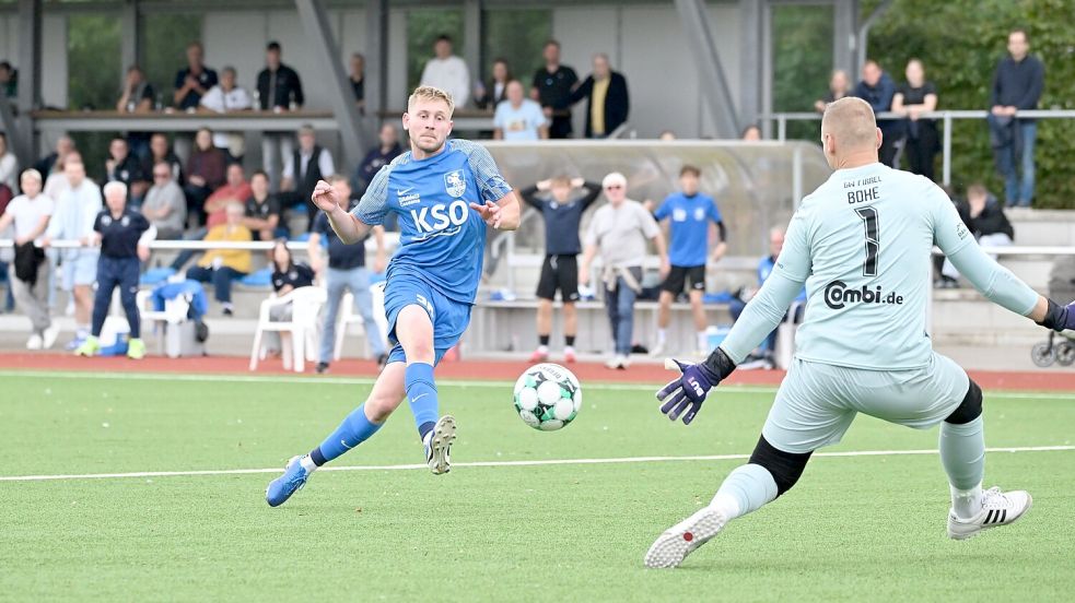 Marvin Rothkegel erzielte in dieser Szene das Esenser 1:0. Fotos: Jens Doden, Blomberg