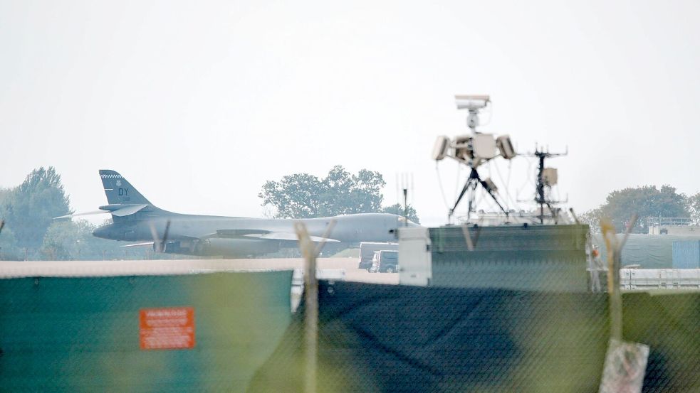 Der Vorfall ereignete sich in der Nähe des britischen Militärstützpunkts Fairford, der von der US-Luftwaffe genutzt wird.  Foto: Ben Birchall/PA Wire/dpa