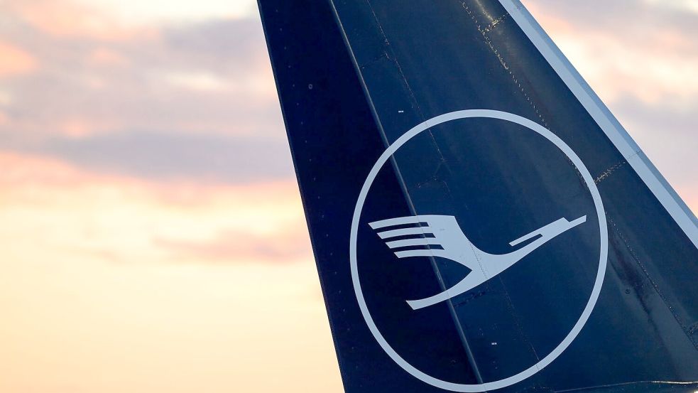 DIe Lufthansa muss wegen des Iran-Kriegs enorm gestiegene Kerosin-Kosten stemmen. (Archivbild) Foto: Hannes P Albert/dpa