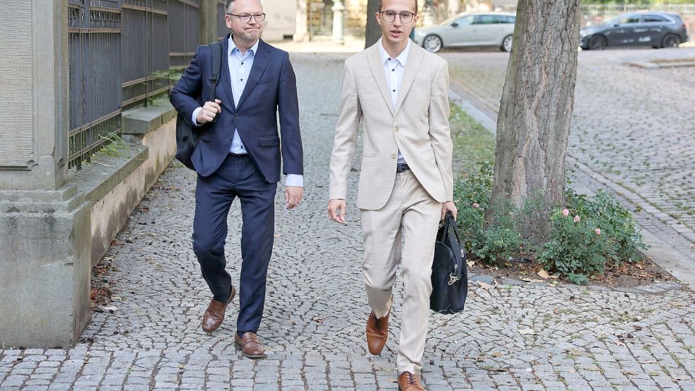 Wenn SPD, Linke oder Grüne Positionen aus ihrem Wahlprogramm umsetzen wollten, müssten sie mit dem BSW reden. „Wenn sie das nicht möchten, müssen sie die Gespräche abbrechen“, sagt Co-Landeschef John Lucas Dittrich. Foto: Peter Gercke/dpa