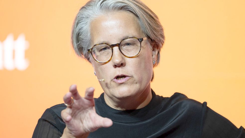 Die seit Juli 2020 amtierende Schufa-Chefin Tanja Birkholz hat angekündigt, die Geheimniskrämerei zu beenden. (Archivild) Foto: Florian Wiegand/dpa