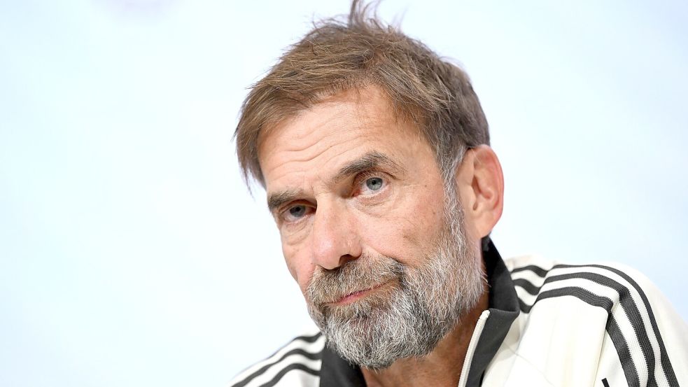 Kein Raum für Rassisten: Jürgen Klopp hat eine klare Meinung zu beleidigenden Äußerungen im Netz. Foto: Sven Hoppe/dpa