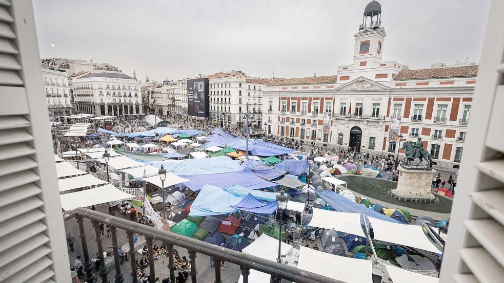 Proteste gab es nicht nur in Madrid, sondern landesweit. (Archivbild) Foto: Carlos Luján/EUROPA PRESS/dpa