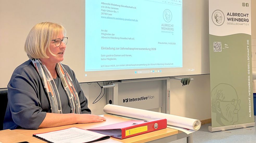 Ulrike Janssen, Vorsitzende der Albrecht-Weinberg-Gesellschaft, eröffnete die Mitgliederversammlung. Foto: Privat