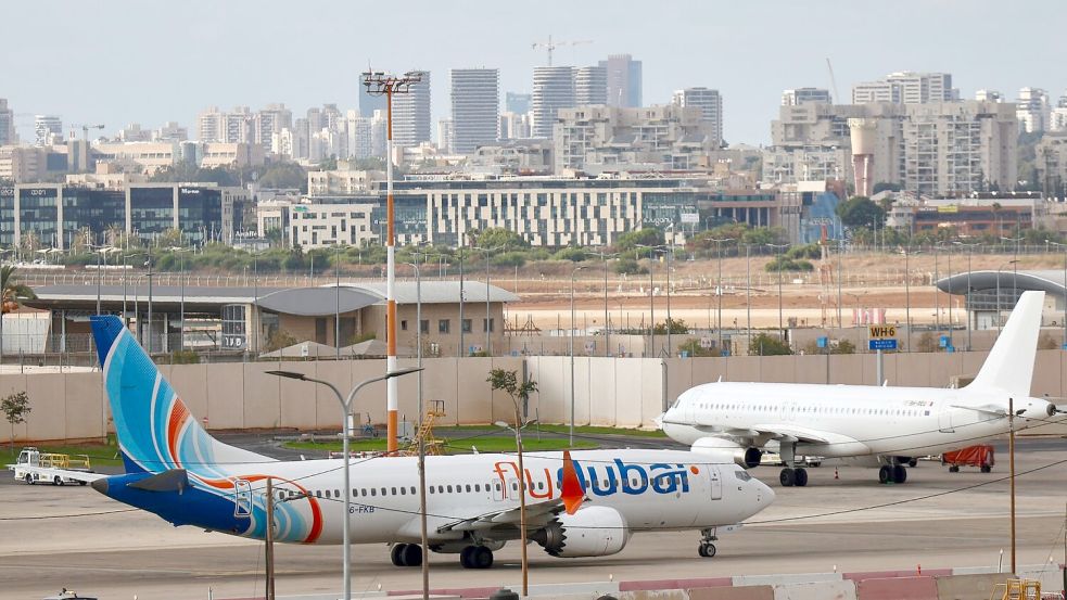 Nach dem Vorfall auf einem Flydubai-Flug nach Tel Aviv berichten US-Medien, dass der mutmaßliche Angreifer das Flugzeug in den israelischen Flughafen Ben Gurion lenken wollte. (Archivbild) Foto: Jamal Awad/dpa