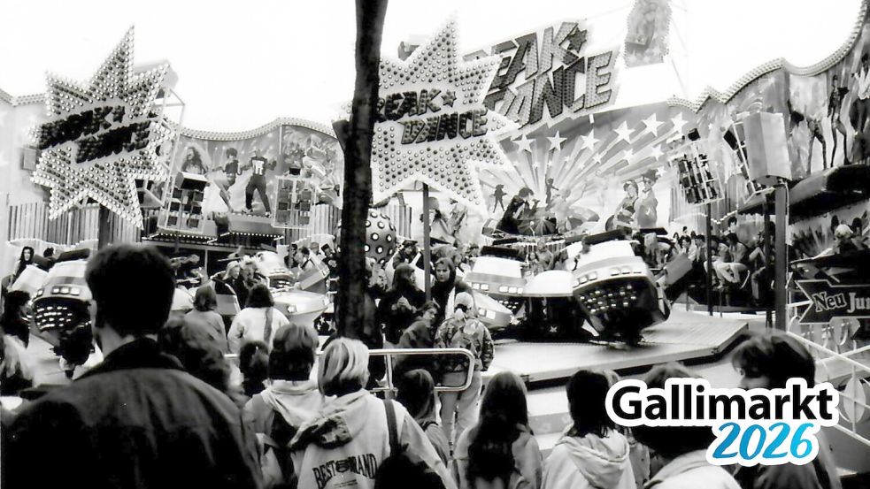 Auch in den 1990er Jahren lockte der Gallimarkt mit zahlreichen Fahrgeschäften. Foto: Archiv