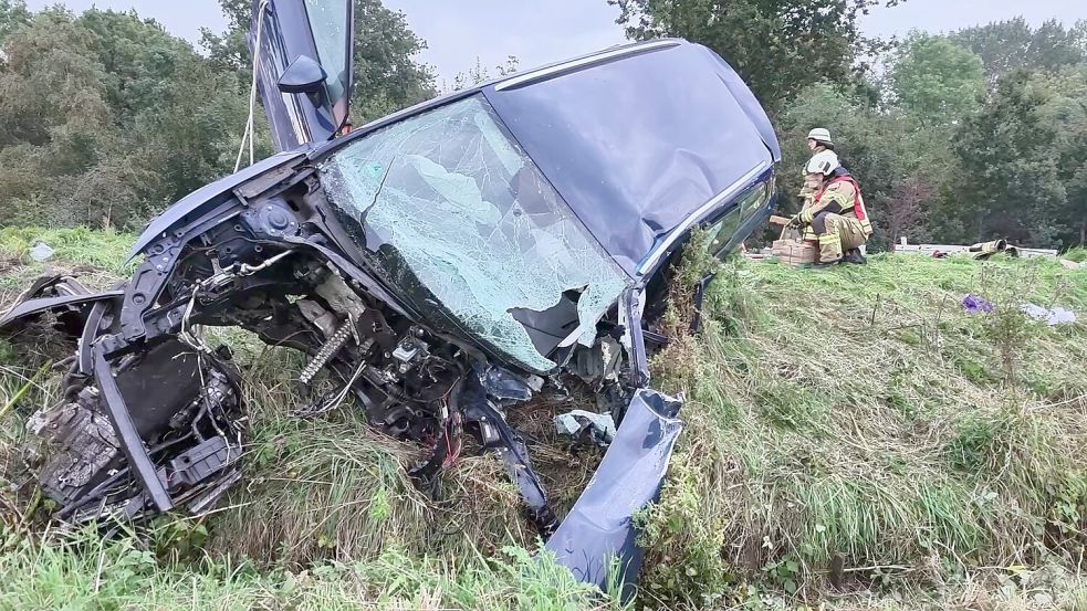 Bei einem Frontalzusammenstoß auf der B212 ist am Dienstagabend ein Mann ums Leben gekommen. Foto: Nonstopnews