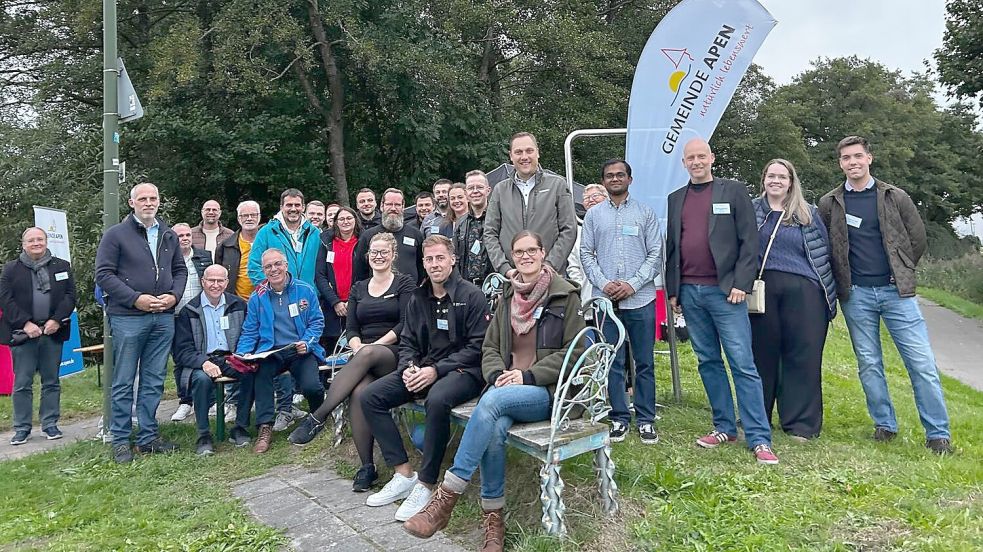 Die Teilnehmer versammelten sich zum Gruppenbild. Foto: Gemeinde Apen