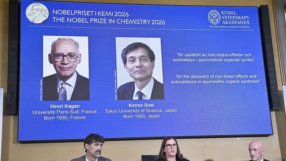 Der Nobelpreis für Chemie geht in diesem Jahr an den Franzosen Henri Kagan und den Japaner Kenso Soai. Foto: Fredrik Sandberg/TT News Agency/AP/dpa