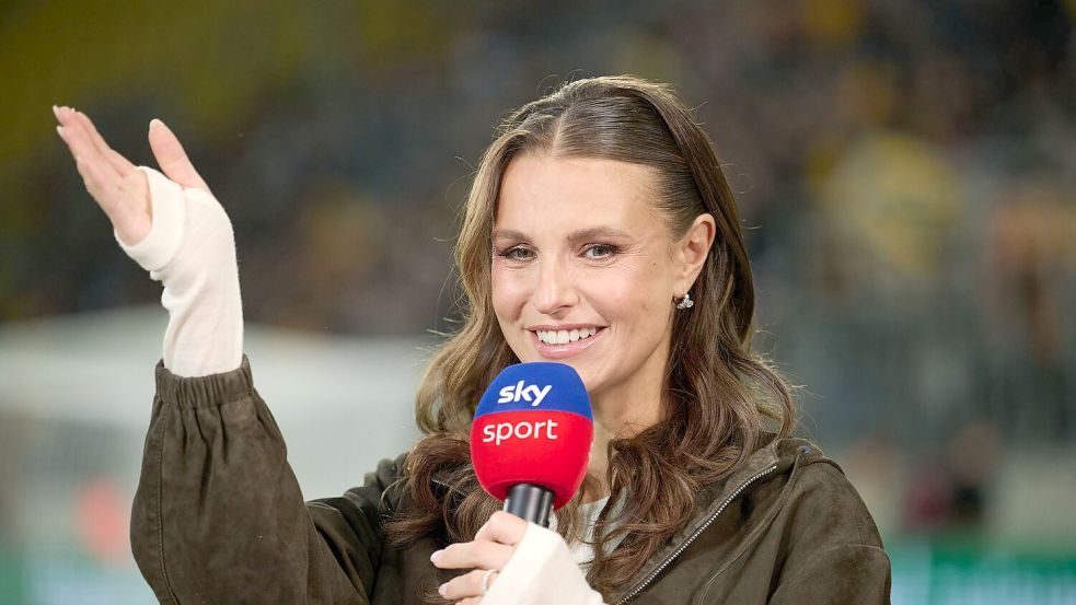Die Sportmoderatorin Laura Wontorra hat ihre Babyvorfreude mit ihren Followern geteilt. (Archivbild) Foto: Robert Michael/dpa
