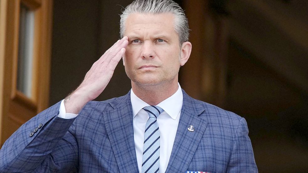 US-Verteidigungsminister Pete Hegseth hat angekündigt, die geplante Erschießung eines Attentäters öffentlich stattfinden zu lassen. (Archivbild) Foto: Kay Nietfeld/dpa