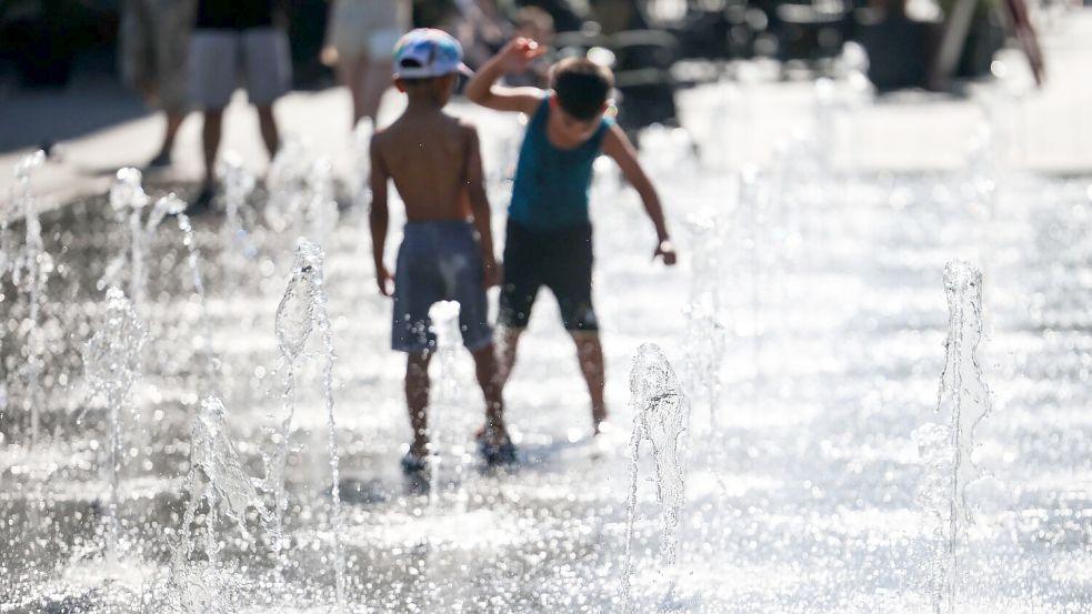 Kinder sind in der Entwicklungsphase und deshalb besonders vulnerabel. (Symbolbild) Foto: Christoph Reichwein/dpa