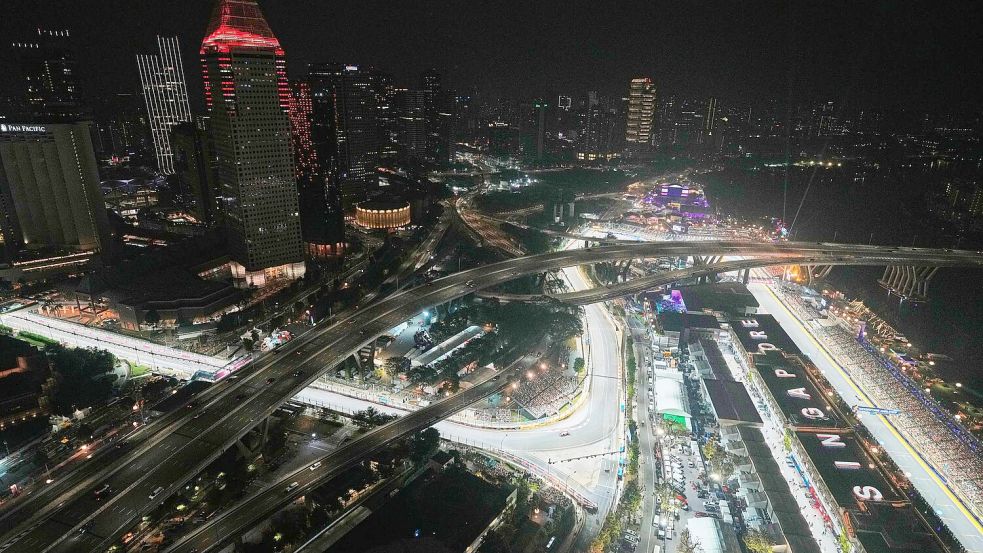 Das Lichtermeer von Singapur. Foto: Vincent Thian/AP/dpa