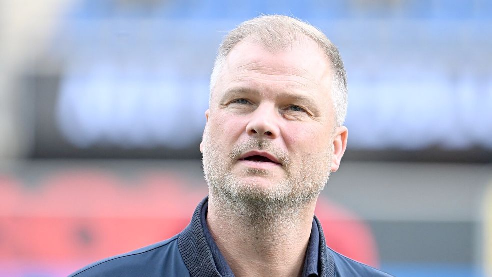 Durfte zufrieden sein: Der Stuttgarter Sportvorstand Fabian Wohlgemuth. (Archivbild) Foto: Swen Pförtner/dpa