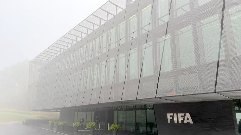 In der FIFA-Zentrale kam das Council des Weltverbandes zu Beratungen zusammen.  Foto: Arne Richter/dpa