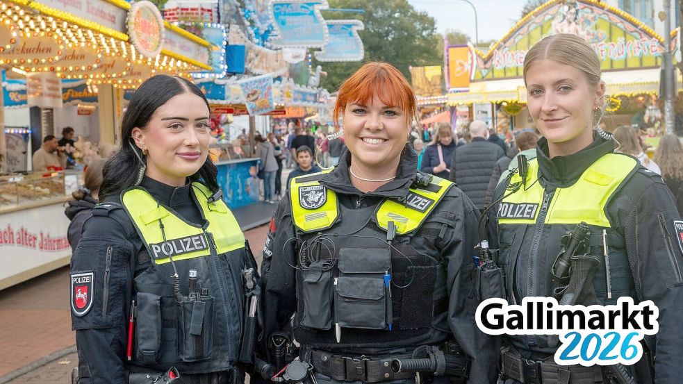 Auf dem Gallimarkt ist die Polizei mit mehreren Fußstreifen unterwegs. Foto: Klaus Ortgies