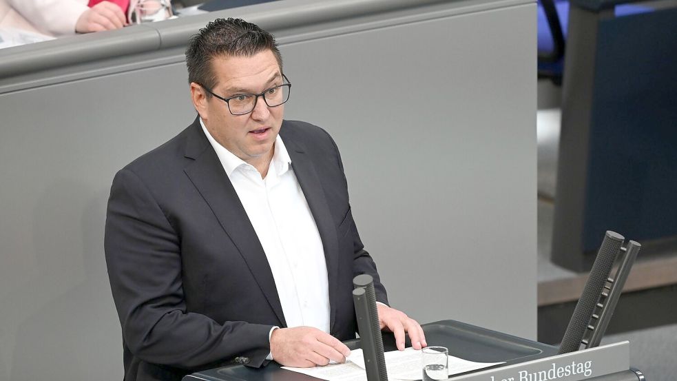 Der SPD-Politiker Ingo Vogel hält die Tabaksteuer-Reform für angemessen. (Archivbild) Foto: Katharina Kausche/dpa