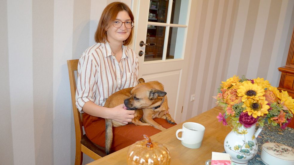 Die 29-jährige Anne Fuhrmann aus Glansdorf ist Psychologin. Sie gibt Tipps, wie man gut durch die dunkle Jahreszeit kommt. Foto: Astrid Fertig