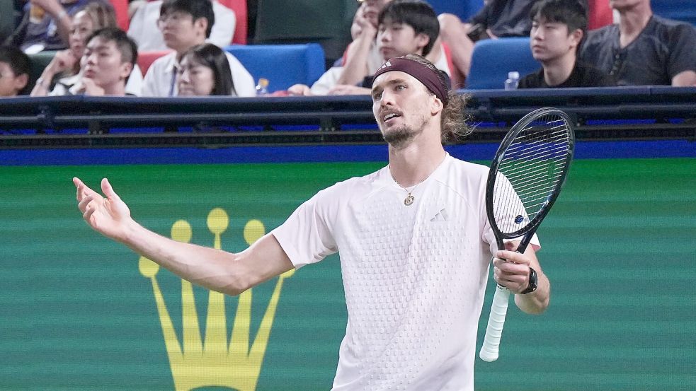 Alexander Zverev verpasst das Finale von Shanghai. Foto: Andy Wong/AP/dpa