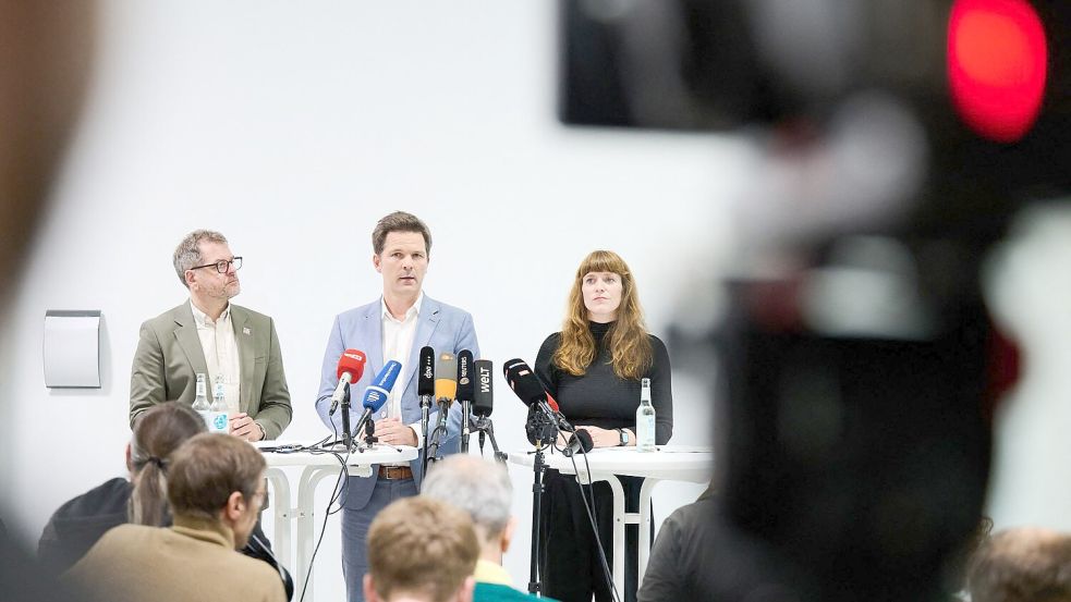 Die Parteispitzen wollen am späten Nachmittag über das Ergebnis der Sondierungen informieren. (Archivbild) Foto: Annette Riedl/dpa