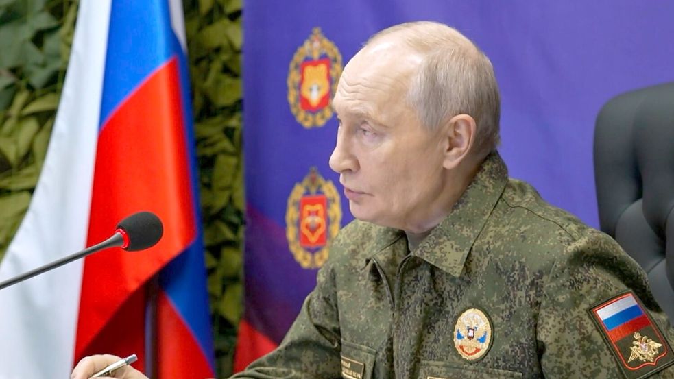 Putin sieht sich als Kriegsherr weiter auf der Siegerstraße. Foto: Uncredited/Russian Presidential Press Service via AP/dpa