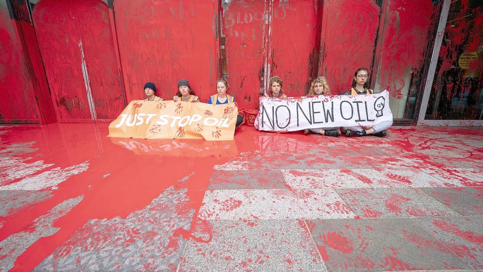 Das Projekt sorgte bereits für viele Proteste von Klimaaktivisten. (Archivbild) Foto: Jane Barlow/PA Wire/dpa