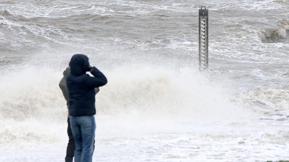 Im Norden wird es ungemütlich. Foto: dpa/Bodo Marks