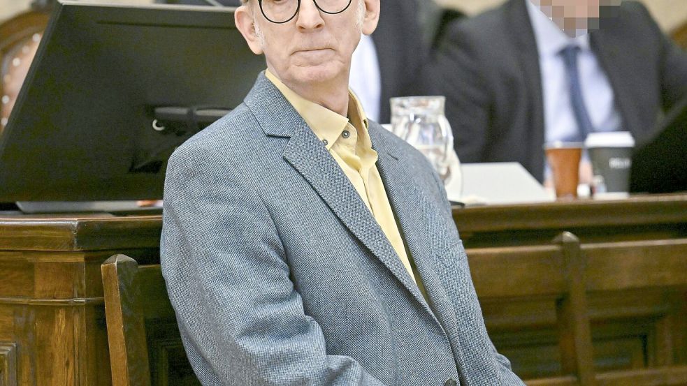 Kabarettist Günther Paal ist in dem Prozess einer von insgesamt drei Angeklagten. Foto: Hans Klaus Techt/APA/dpa
